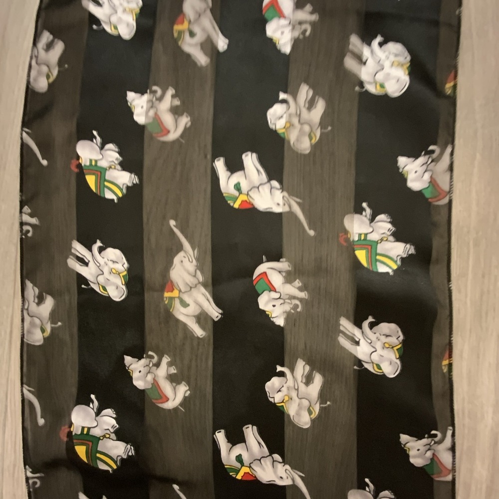 Women Rectangle Scarf Black Satin Polyester Elephant Animal Print 60 x 15 in - Picture 2 of 5